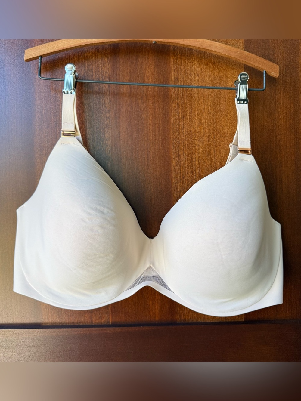 Women’s Soma Pale Sand Bodify Perfect Coverage Bra Size 40 G